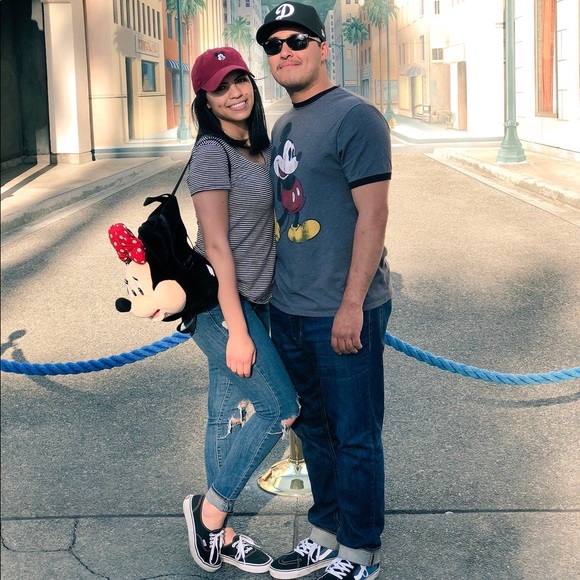 Meet your posher! - Picture 2 of 3